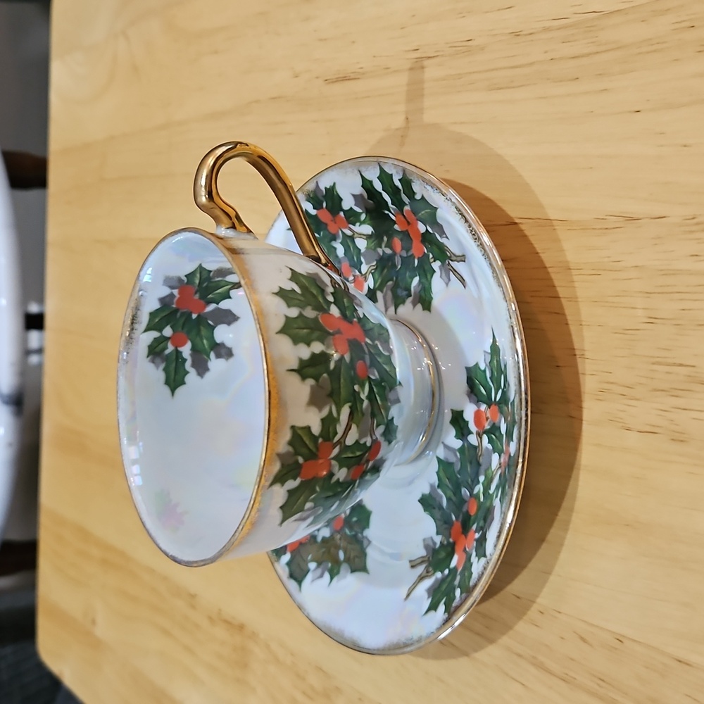 Vintage Ucagco Christmas Holly  And Berries Lusterware Tea/coffee Cup And Saucer